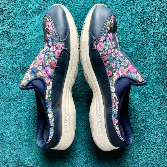 EASY SPIRIT “Move For Pink” Limited Edition White-Pink Travel Time Clogs, 8.5M - Picture 15 of 15